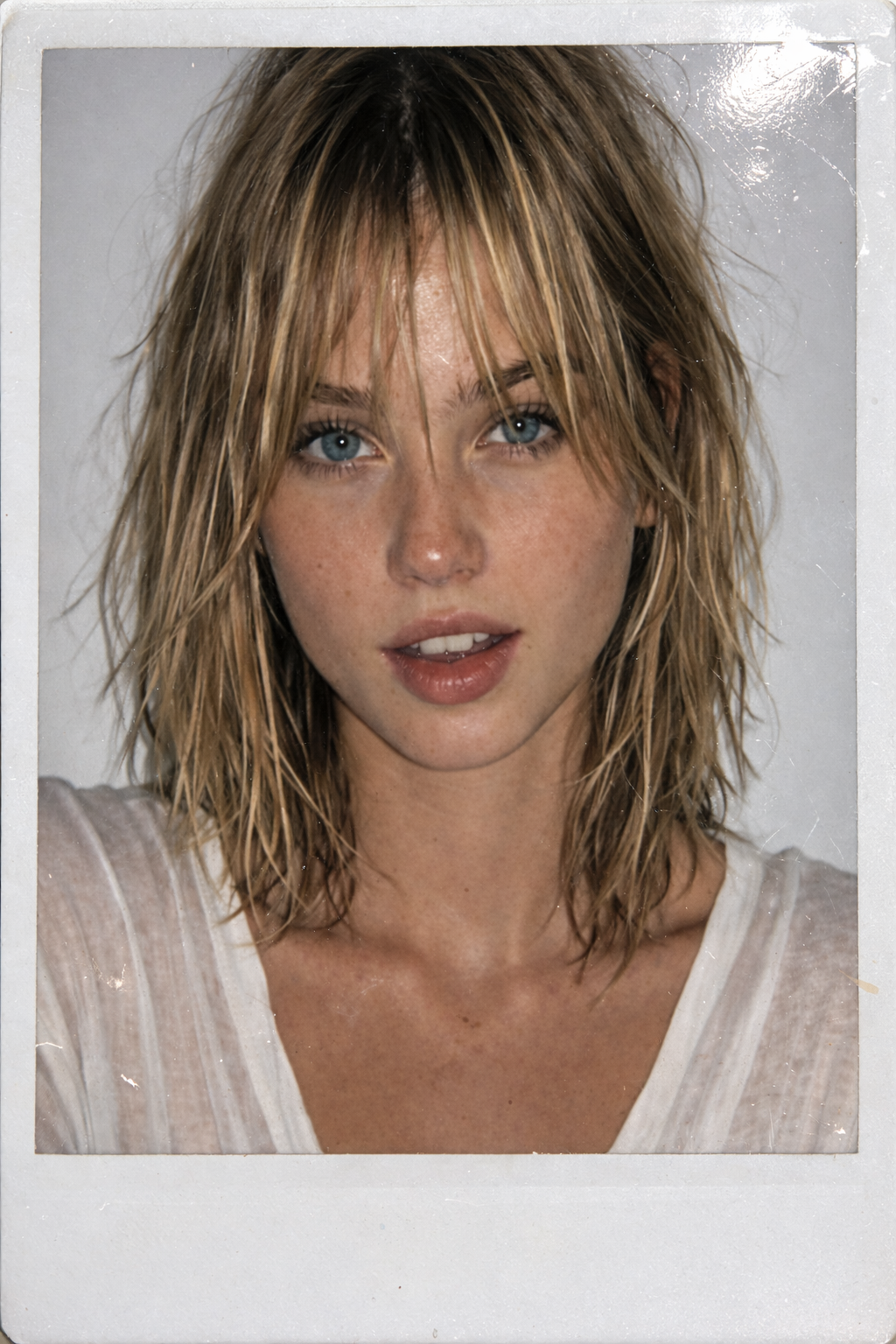 chloe wallstreet profile